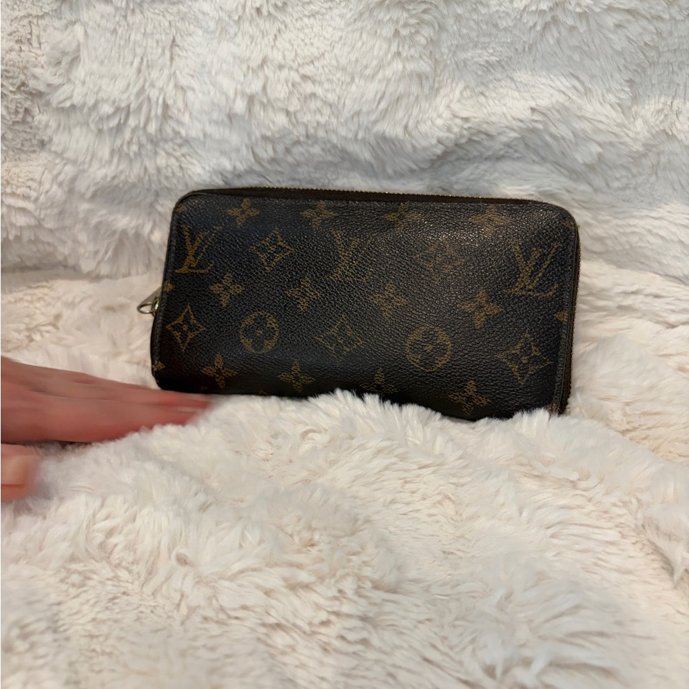 Louis Vuitton Dark Brown Monogram Zipper Wallet